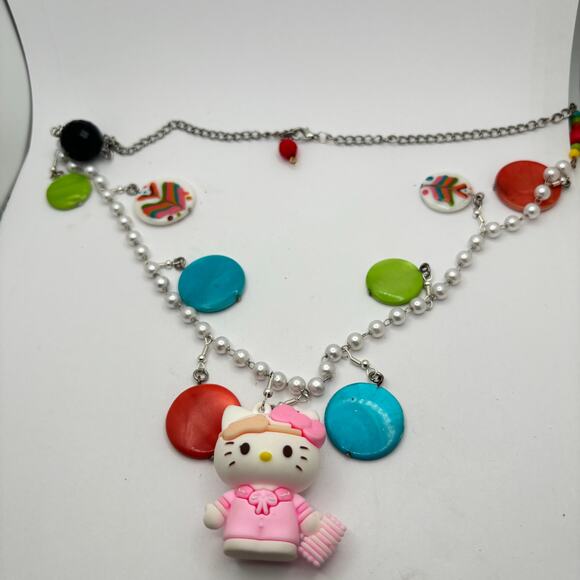 Y2K Hello Kitty Necklace - Picture 3 of 3